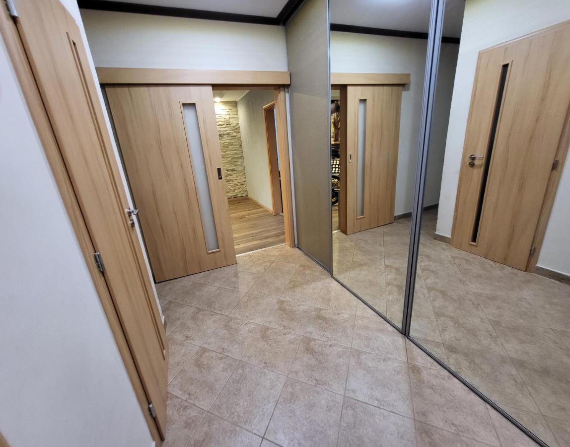 Apartman George Bratislava Exterior foto